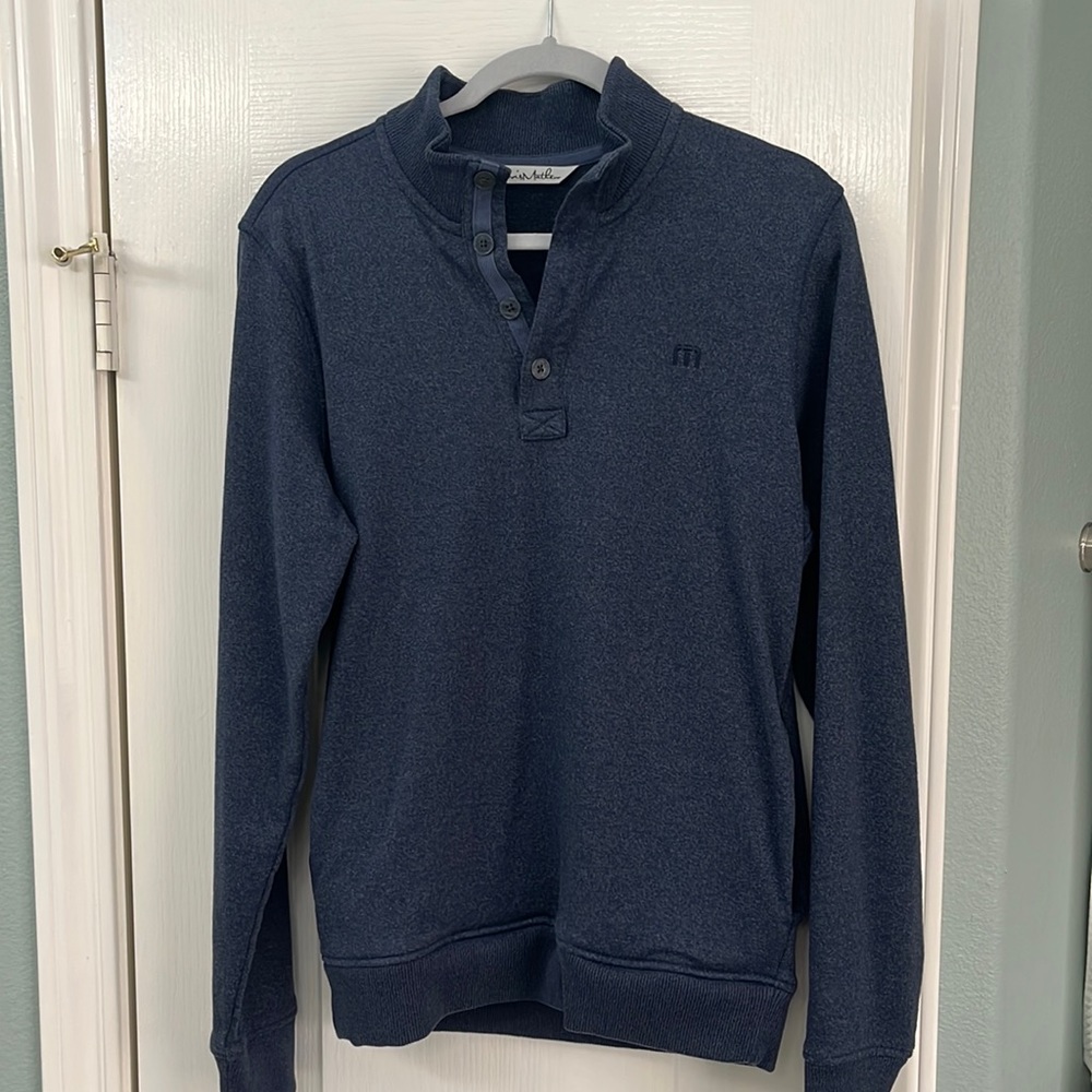 Travis Matthew pullover